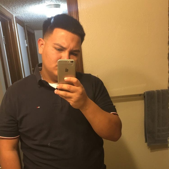 Poshmark profile picture for @infant